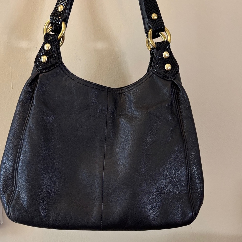 Coach Ashley Hobo Black Leather Shoulder Bag with Gold Script Logo - Picture 4 of 10